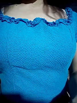 LenaLy2k online show from 11/23/25, 12:37