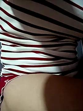 LenaLy2k online show from 12/19/25, 12:40