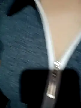 LenaLy2k online show from 12/17/25, 03:44