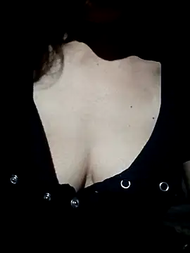 LenaLy2k online show from 11/08/25, 07:50