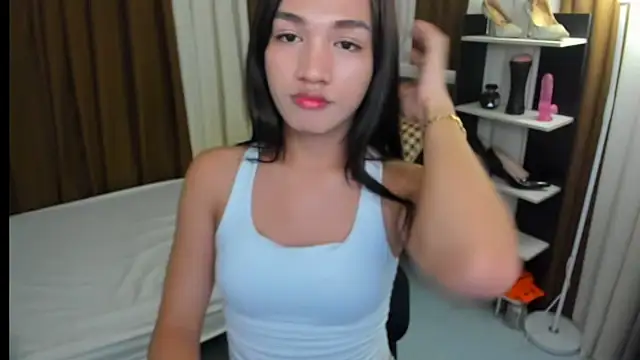 PetiteAsianTrisha online show from 01/11/26, 04:36