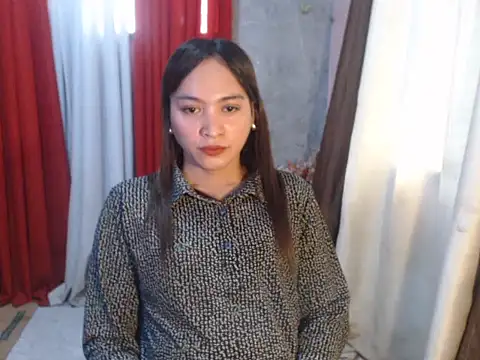 Snapshot of urnaughty_cris chatting on 11/04/25, 12:14 urnaughty cris online show from 11/04/25, 12:14