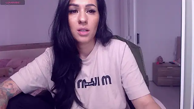 RachelVegass online show from 05/18/26, 11:37