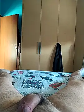 Snapshot of Cini75 chatting on 01/12/26, 08:54 Cini75 online show from 01/12/26, 08:54