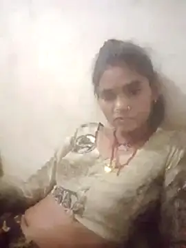 Jooli cuty online show from 11/07/25, 05:39