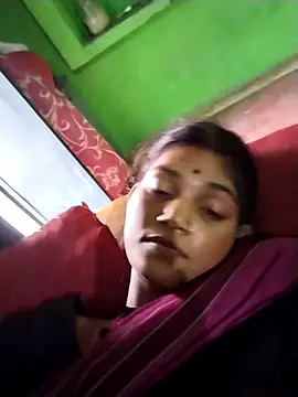 Jooli cuty online show from 04/08/26, 03:52