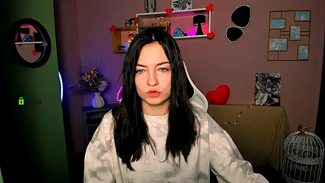 baby hotte online show from 02/12/26, 08:14