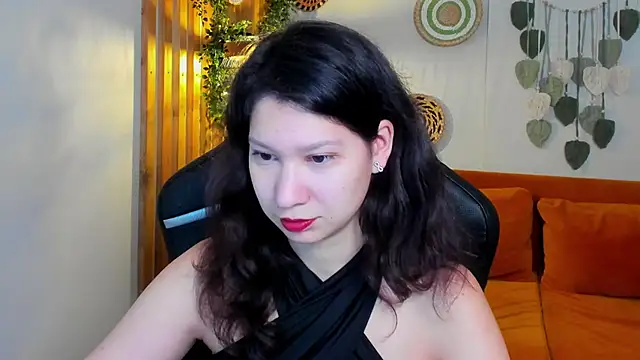 SaraDenars online show from 11/05/25, 05:10