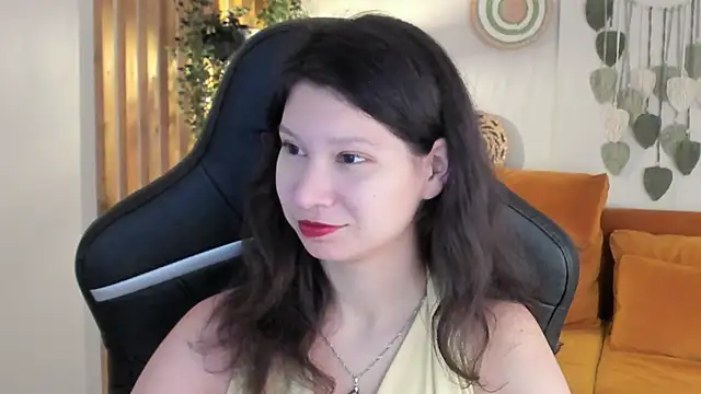 SaraDenars online show from 12/03/25, 05:30