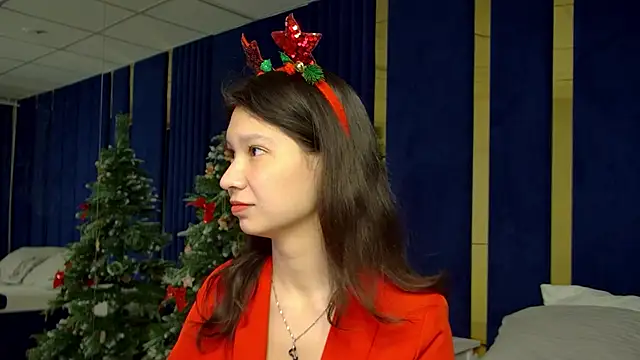 SaraDenars online show from 12/15/25, 05:24