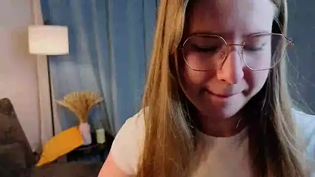 MowasaBritten online show from 12/03/25, 05:12