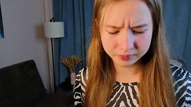 MowasaBritten online show from 12/18/25, 03:27