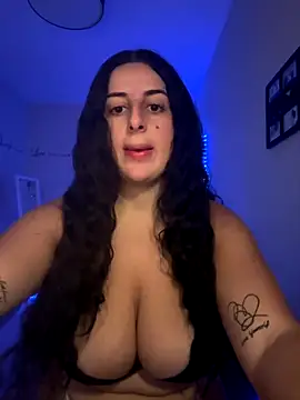 jojoa23 online show from 11/10/25, 11:04