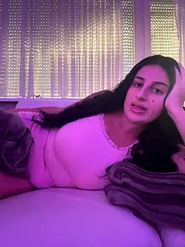 jojoa23 online show from 11/23/25, 12:15