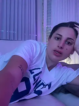 jojoa23 online show from 04/14/26, 11:59