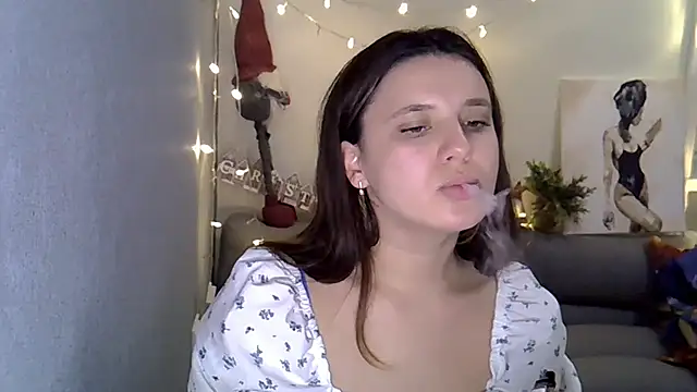 KiraHoney online show from 12/17/25, 08:58