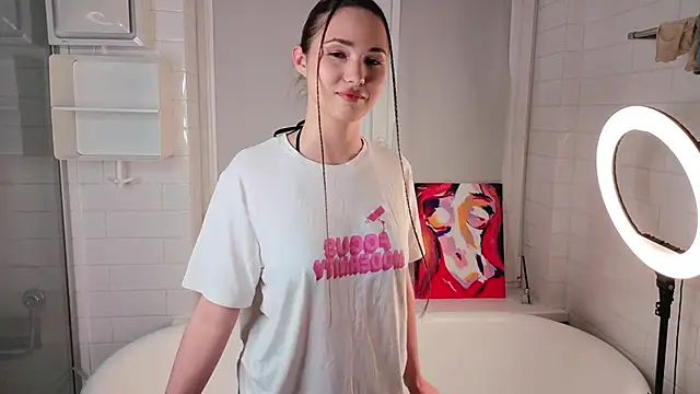 LeenaPuita online show from 11/07/25, 06:01