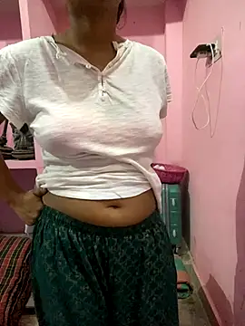 Snapshot of Rani_88 chatting on 11/05/25, 04:59 Rani 88 online show from 11/05/25, 04:59