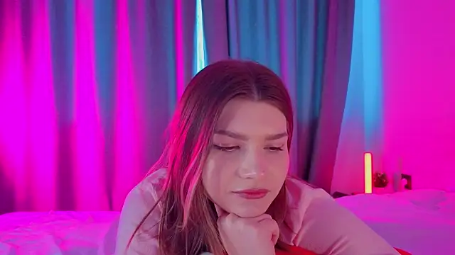 WilmaJohnson online show from 02/18/26, 07:28