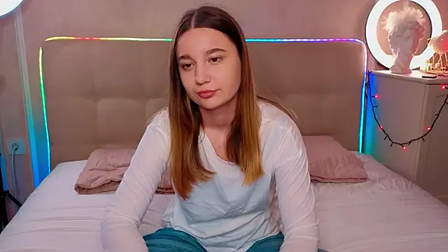 LauriePerez online show from 12/22/25, 01:00