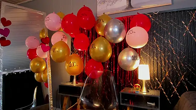 Snapshot of clara_heat chatting on 02/14/26, 04:40 clara heat online show from 02/14/26, 04:40