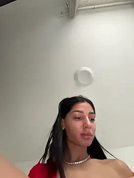 VickyM99 online show from 12/15/25, 07:47