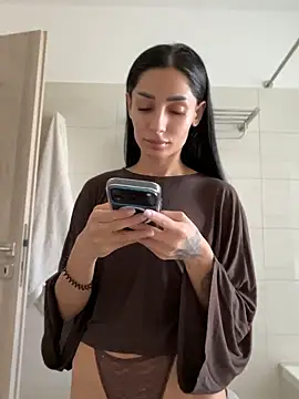 VickyM99 online show from 04/19/26, 08:59