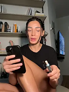 VickyM99 online show from 02/24/26, 10:49