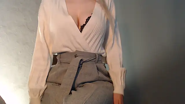 charm  me online show from 07/01/26, 06:14