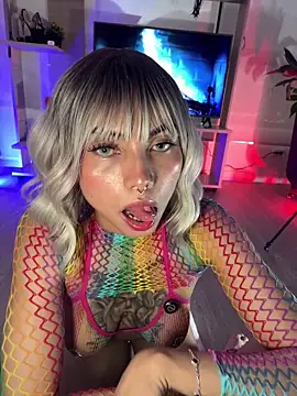 MiluandMIke online show from 11/12/25, 10:02