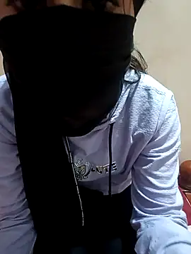 Tamil White Rose online show from 03/05/26, 07:21