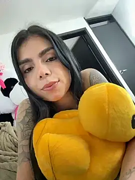 Snapshot of Salome_208 chatting on 11/11/25, 09:53 Salome 208 online show from 11/11/25, 09:53