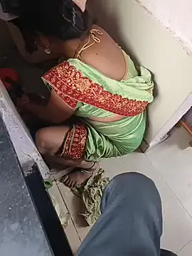 Lailamajnu1996 online show from 02/15/26, 11:53