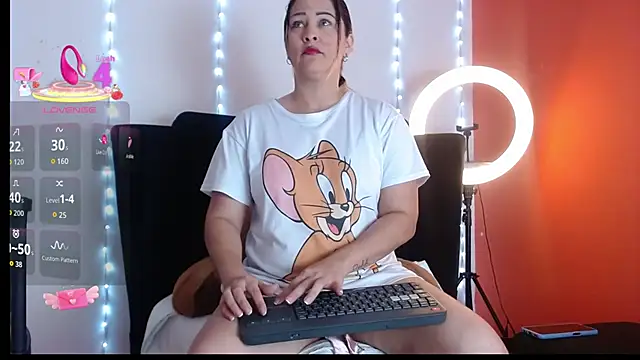 Snapshot of wandalive chatting on 11/07/25, 05:34 wandalive online show from 11/07/25, 05:34