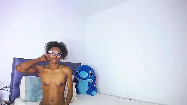 BryanaSmiths online show from 12/16/25, 02:43