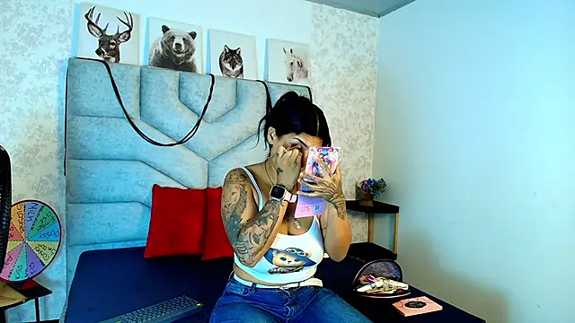Snapshot of KimberlyFox_t chatting on 07/01/26, 12:49 KimberlyFox t online show from 07/01/26, 12:49