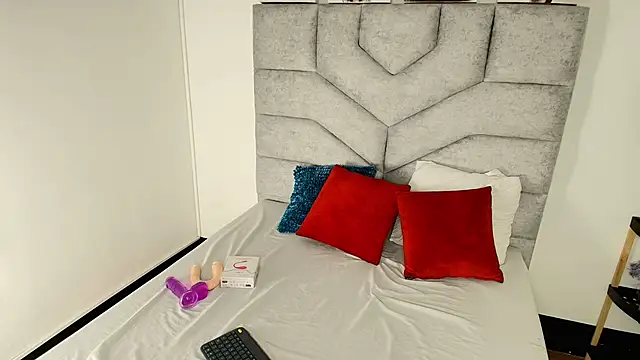 KimberlyFox t online show from 02/12/26, 12:49