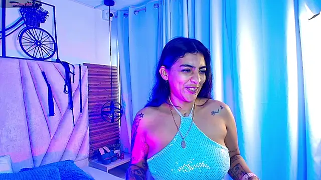 Snapshot of KimberlyFox_t chatting on 05/09/26, 02:09 KimberlyFox t online show from 05/09/26, 02:09