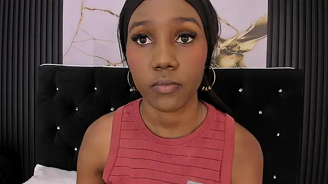 Mia Devereaux167 online show from 02/25/26, 06:19