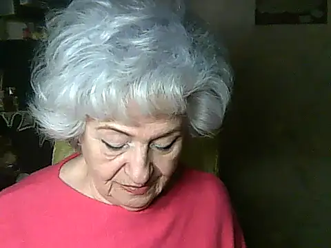 ValeriaKroww online show from 04/10/26, 06:04