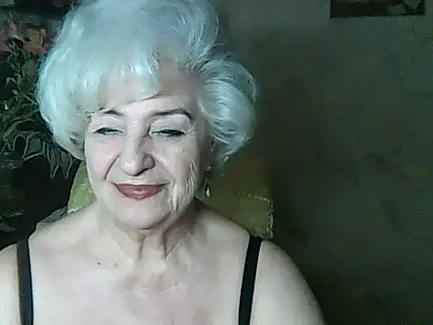 Snapshot of ValeriaKroww chatting on 06/26/26, 04:24 ValeriaKroww online show from 06/26/26, 04:24