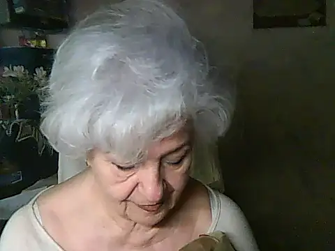 Snapshot of ValeriaKroww chatting on 05/07/26, 06:17 ValeriaKroww online show from 05/07/26, 06:17