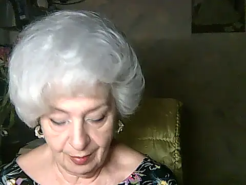 Snapshot of ValeriaKroww chatting on 06/04/26, 05:17 ValeriaKroww online show from 06/04/26, 05:17