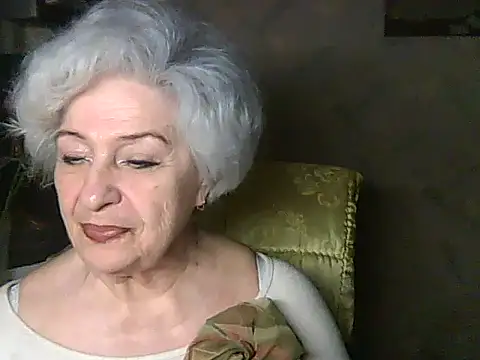 Snapshot of ValeriaKroww chatting on 05/05/26, 05:49 ValeriaKroww online show from 05/05/26, 05:49