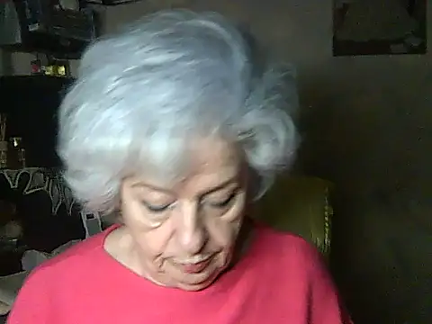 ValeriaKroww online show from 04/15/26, 07:29