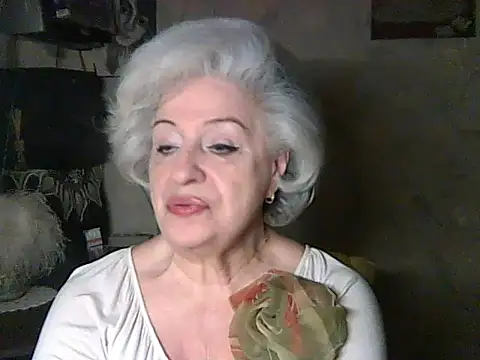 ValeriaKroww online show from 12/19/25, 07:16