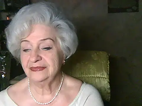 Snapshot of ValeriaKroww chatting on 05/11/26, 05:10 ValeriaKroww online show from 05/11/26, 05:10