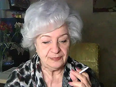 Snapshot of ValeriaKroww chatting on 04/25/26, 05:10 ValeriaKroww online show from 04/25/26, 05:10