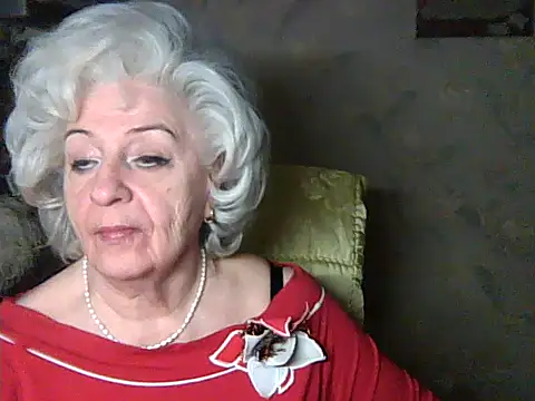 Snapshot of ValeriaKroww chatting on 02/14/26, 10:32 ValeriaKroww online show from 02/14/26, 10:32