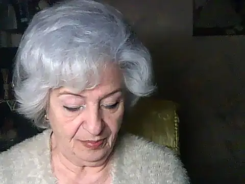 ValeriaKroww online show from 04/14/26, 05:07